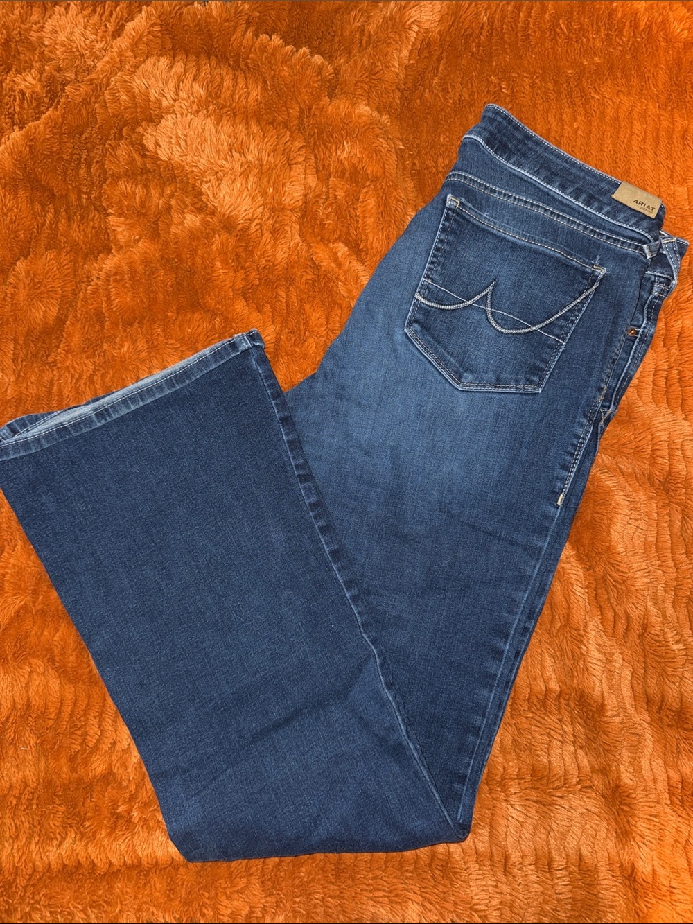Women’s Ariat Jeans: 31L